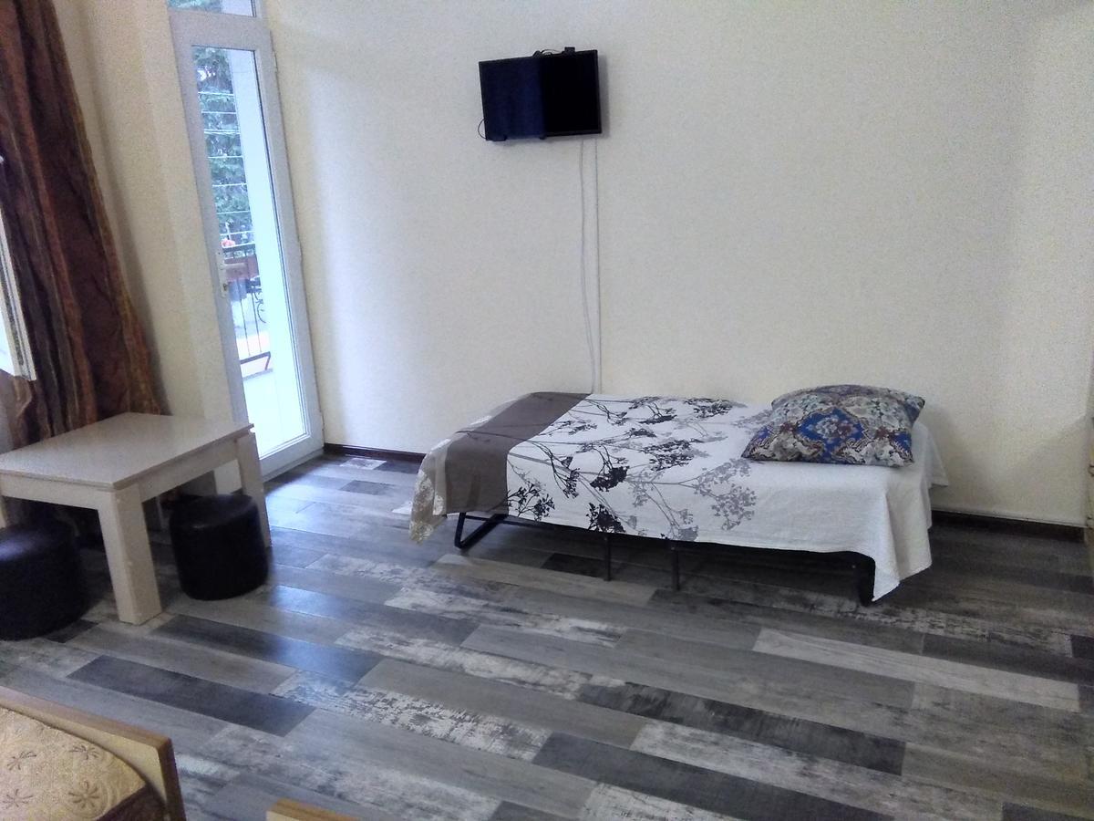 Hotel Str.Agmashenebeli 548 Kobuleti Esterno foto