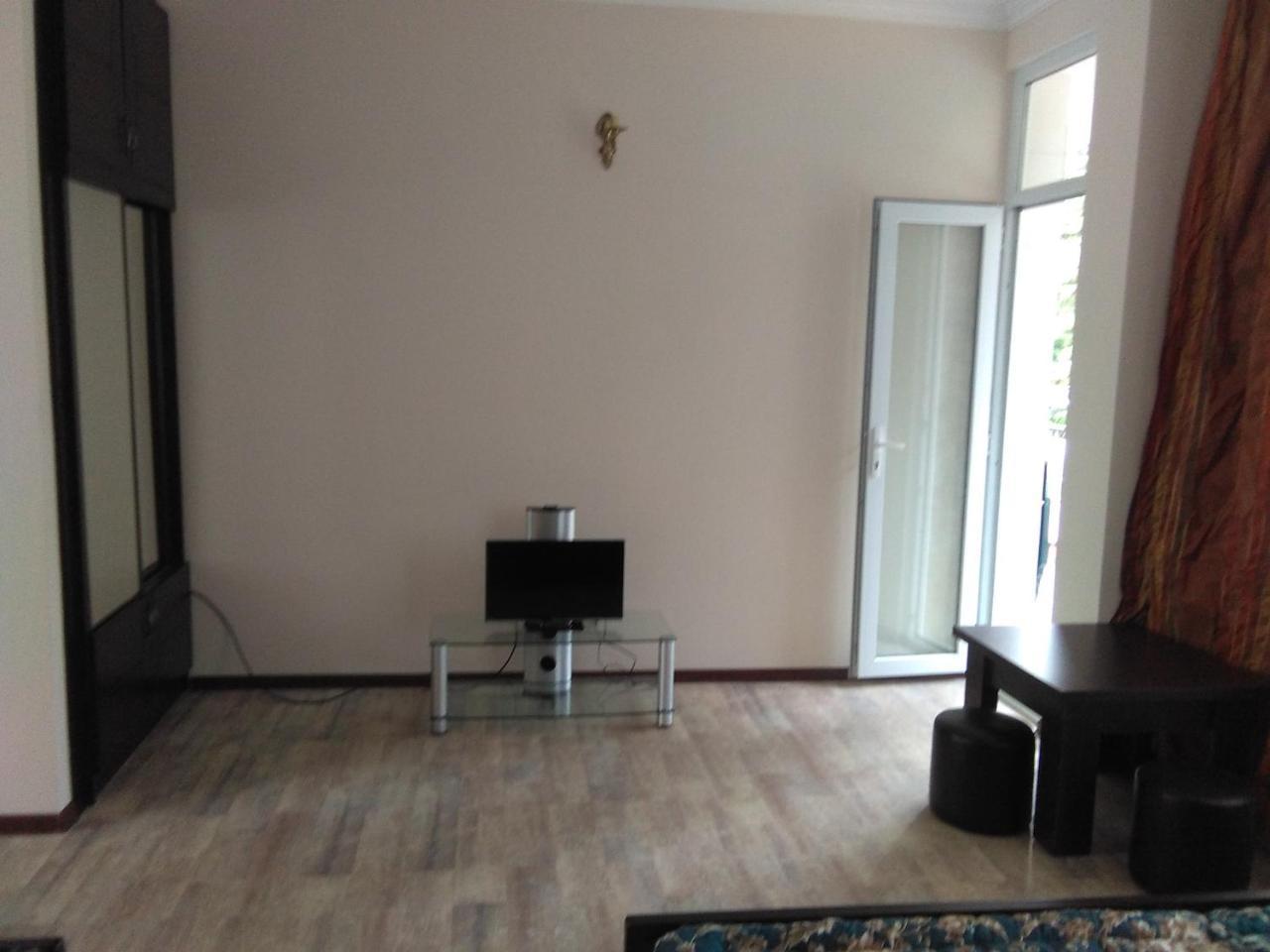 Hotel Str.Agmashenebeli 548 Kobuleti Esterno foto